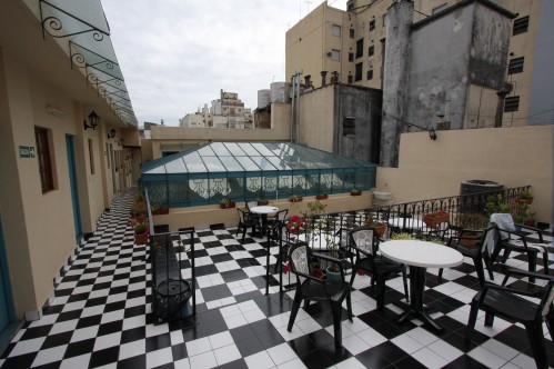 Rooftop courtyard - Telmotango Hostel Suites, Buenos Aires