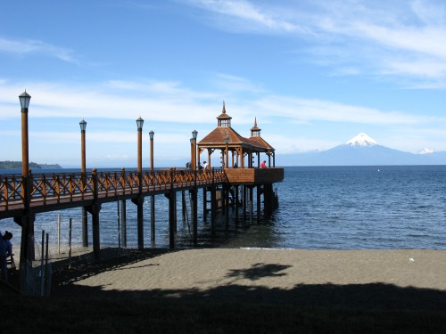 Osorno across Lago Llanquihue from Fruitillar